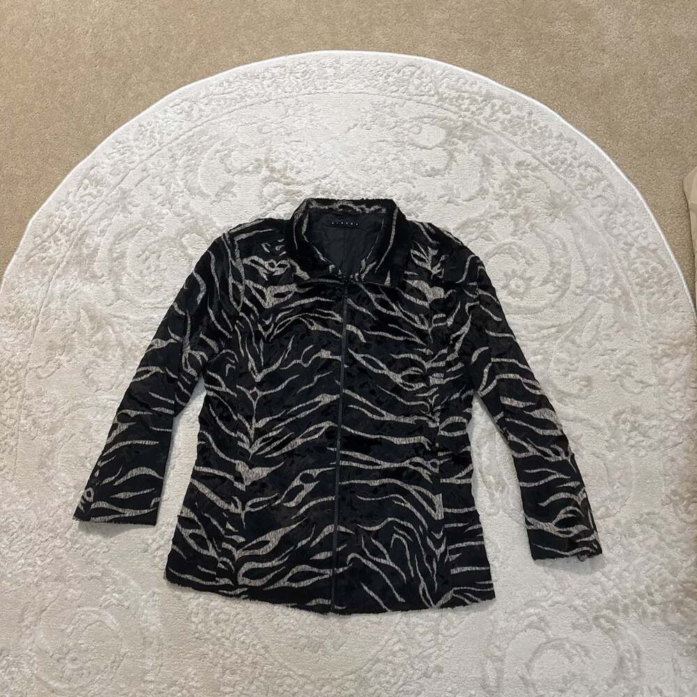 Sisley Italy Zebra Faux Fur Asymmetric Zip Jacket